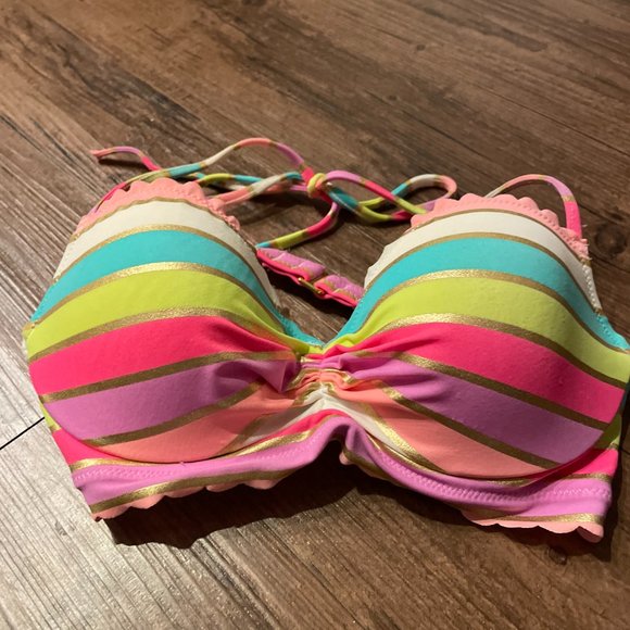 Rainbow Striped Victoria Secret Scalloped Swim suit top Size 32C - Picture 3 of 5